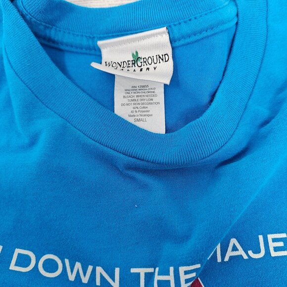 Disney x Wonderground Gallery‎ x Matterhorn via bobsled shirt Size Small - Picture 3 of 4